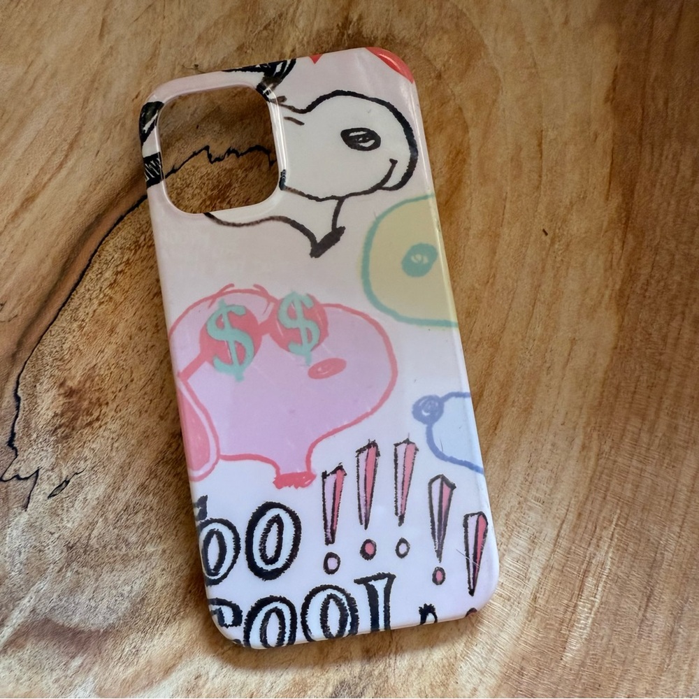 Snoopy Graffiti iPhone 12 Pro Case